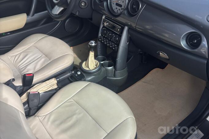 Mini One R50 Hatchback