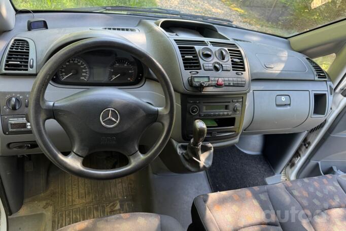 Mercedes-Benz Vito W639 [restyling] Minivan 4-doors