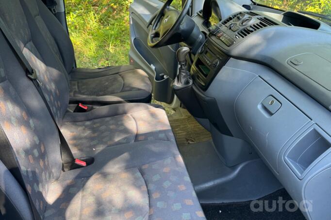 Mercedes-Benz Vito W639 [restyling] Minivan 4-doors