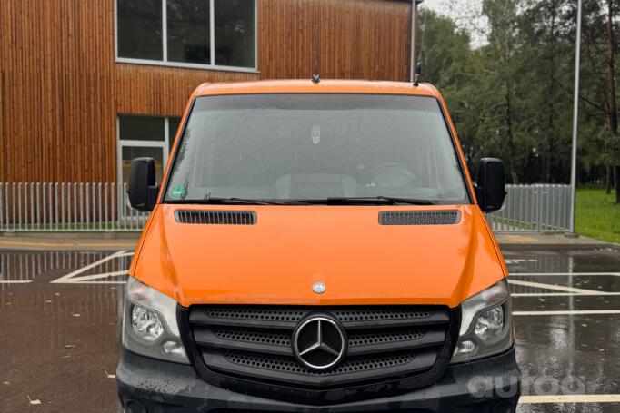 Mercedes-Benz Sprinter Second generation
