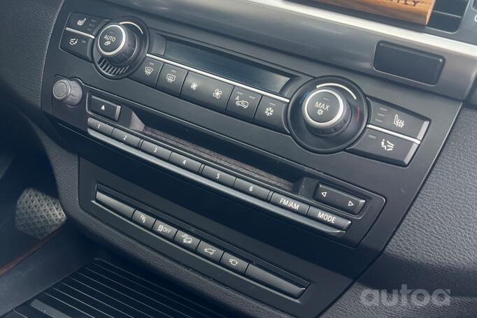 BMW X5 E70 [restyling] Crossover