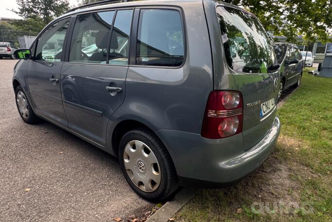 Volkswagen Touran 1 generation Minivan