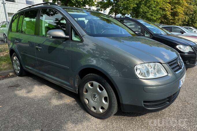 Volkswagen Touran 1 generation Minivan
