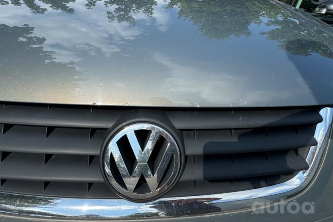 Volkswagen Touran 1 generation Minivan