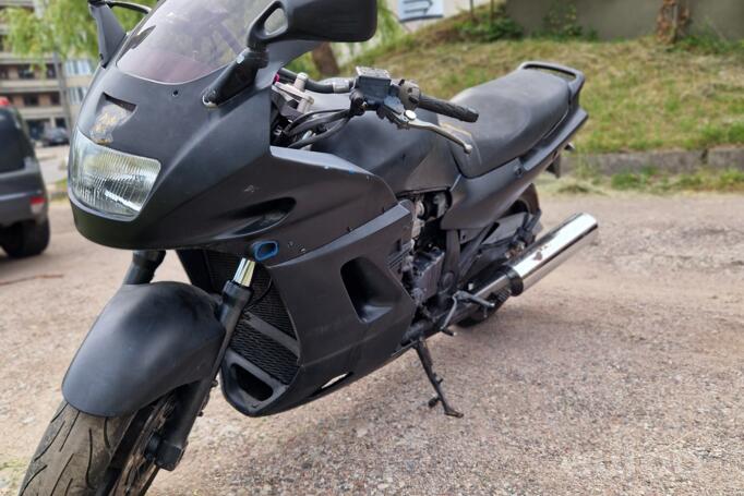 Kawasaki GPZ