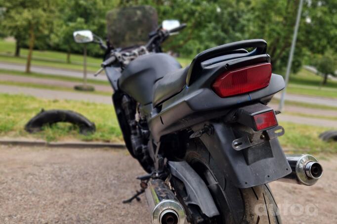 Kawasaki GPZ