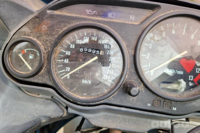 Kawasaki GPZ