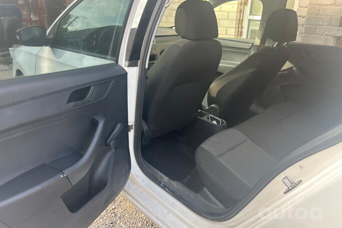 Skoda Rapid 3 generation Spaceback wagon