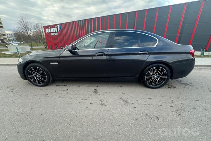 BMW 5 Series F07/F10/F11 [restyling] Sedan
