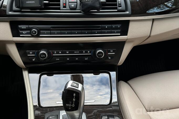 BMW 5 Series F07/F10/F11 [restyling] Sedan