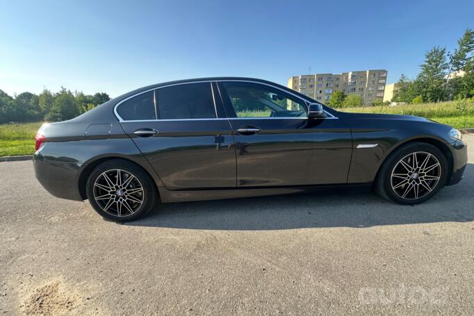 BMW 5 Series F07/F10/F11 [restyling] Sedan