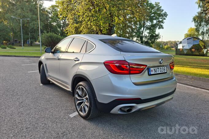 BMW X6 F16 Sports Activity Coupe crossover