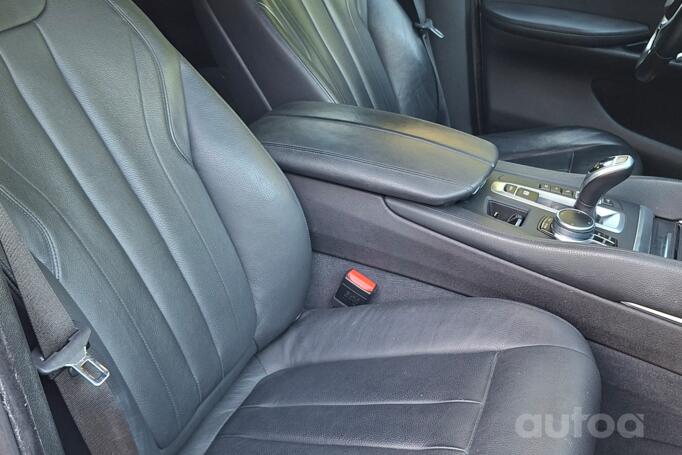 BMW X6 F16 Sports Activity Coupe crossover