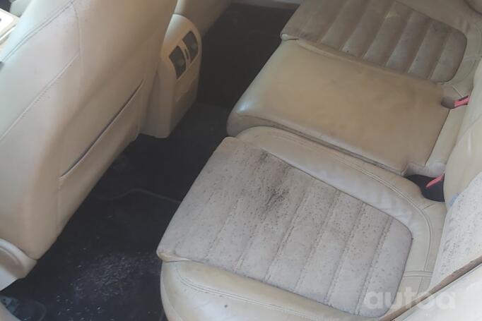 Volkswagen Passat B6 wagon 5-doors