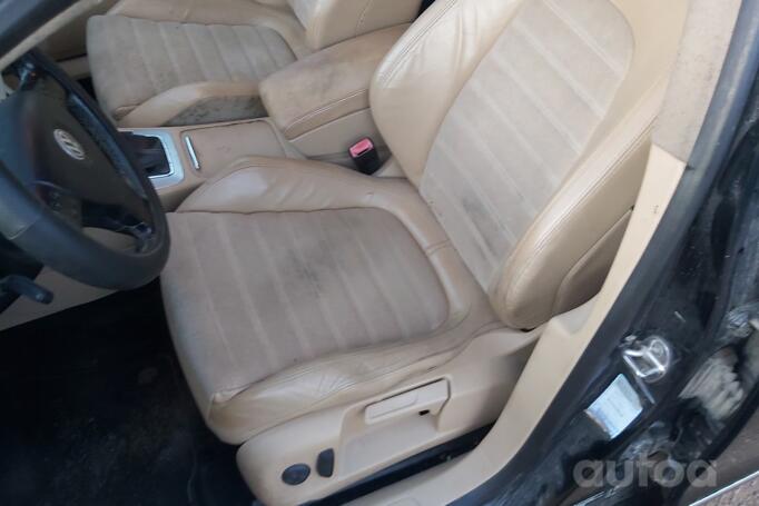 Volkswagen Passat B6 wagon 5-doors