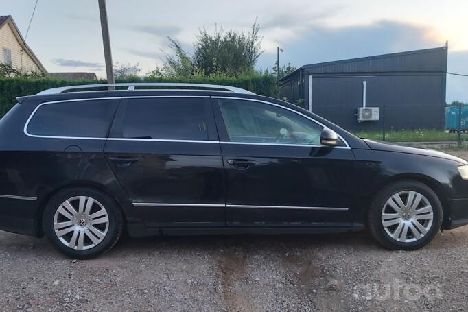 Volkswagen Passat B6 wagon 5-doors