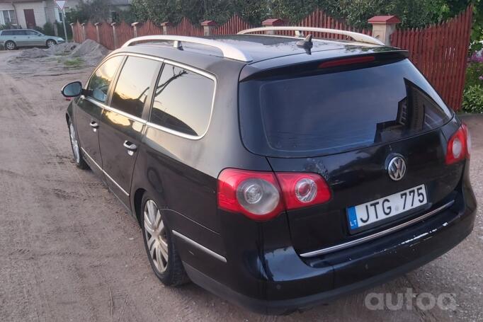 Volkswagen Passat B6 wagon 5-doors