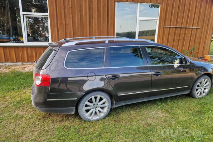 Volkswagen Passat B6 wagon 5-doors