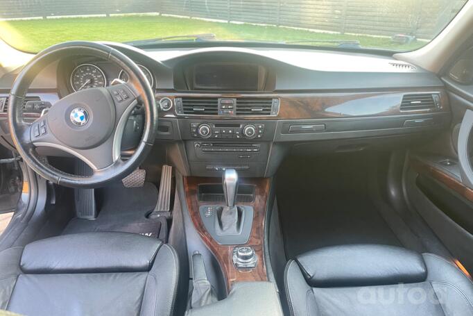 BMW 3 Series E90/E91/E92/E93 Sedan