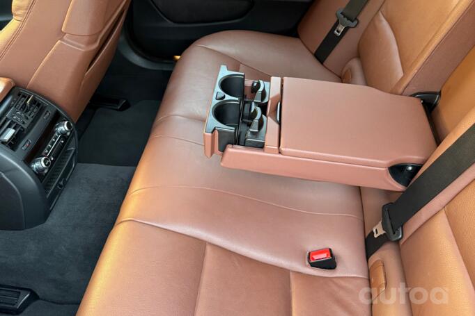 BMW 5 Series F07/F10/F11 [restyling] Touring wagon