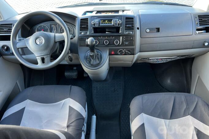 Volkswagen Transporter T5 [restyling] Crew Bus minivan 4-doors