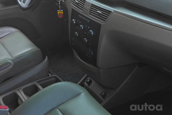 Volkswagen Routan 1 generation Minivan