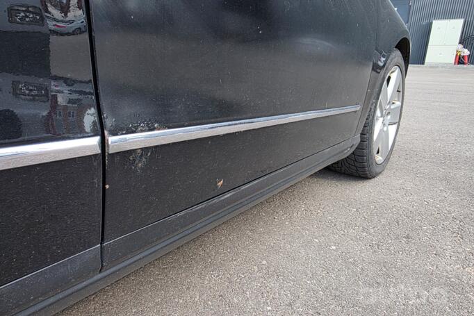 Volkswagen Passat B6 wagon 5-doors