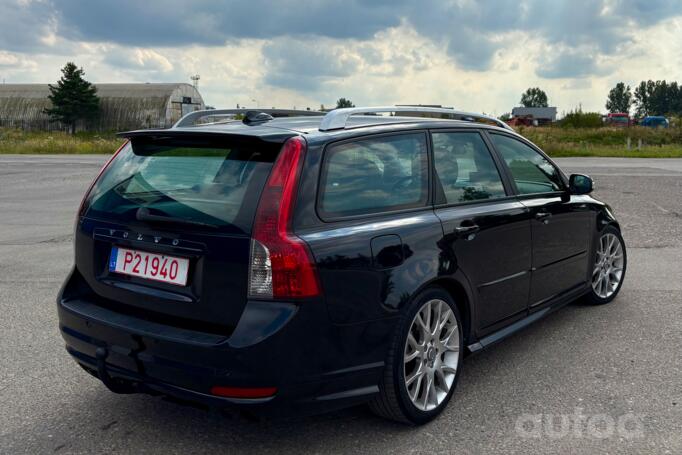 Volvo V50 1 generation [restyling]