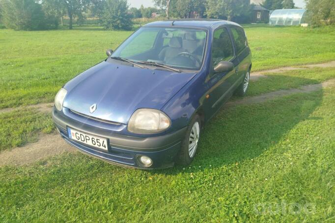 Renault Clio 2 generation Hatchback 3-doors