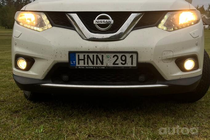 Nissan X-Trail T32 Crossover