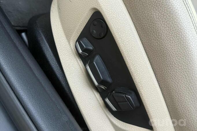 BMW 5 Series F07/F10/F11 Sedan