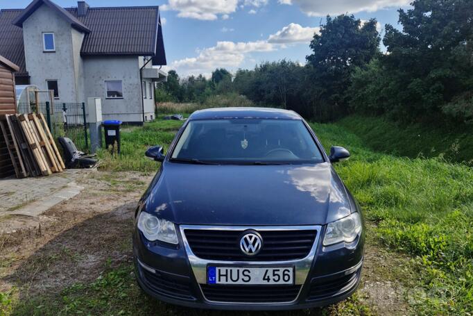 Volkswagen Passat B6 Sedan 4-doors