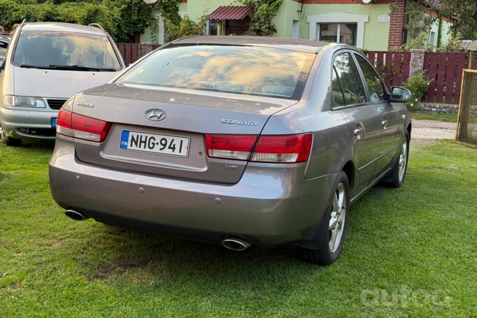 Hyundai Sonata NF Sedan