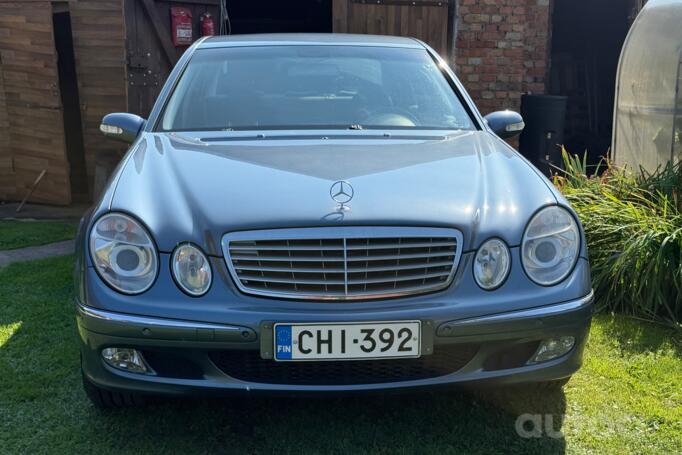 Mercedes-Benz E-Class W211 Sedan