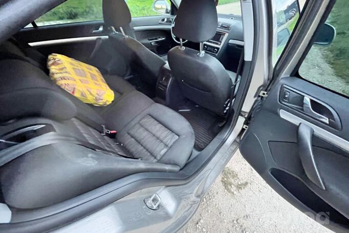 Skoda Octavia 2 generation [restyling] Liftback 5-doors