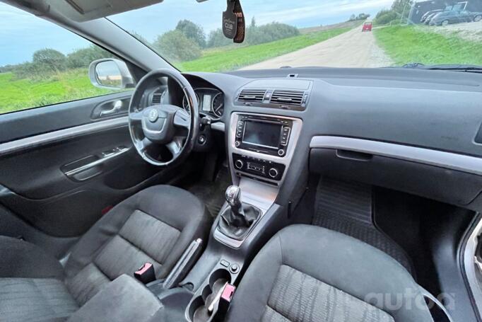 Skoda Octavia 2 generation [restyling] Liftback 5-doors