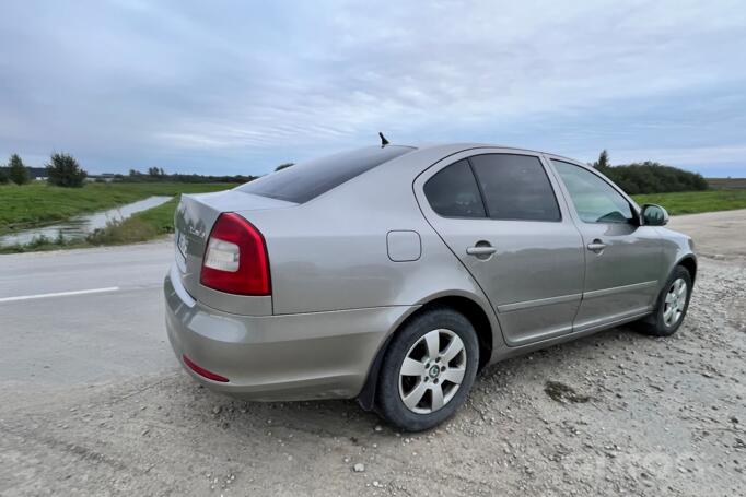 Skoda Octavia 2 generation [restyling] Liftback 5-doors