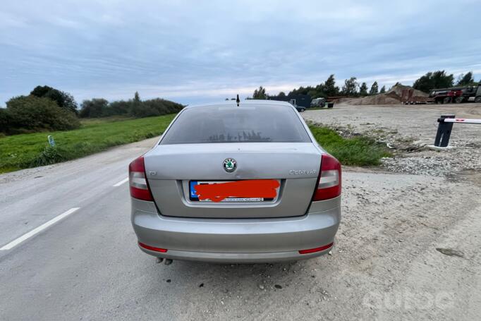 Skoda Octavia 2 generation [restyling] Liftback 5-doors