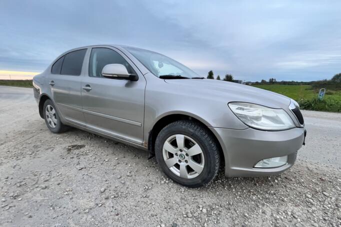 Skoda Octavia 2 generation [restyling] Liftback 5-doors