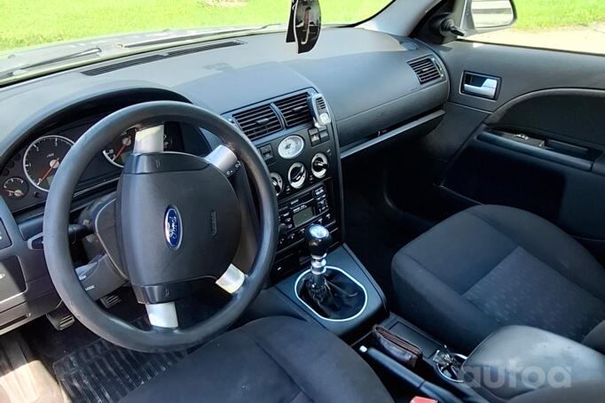 Ford Mondeo 3 generation [restyling] wagon 5-doors