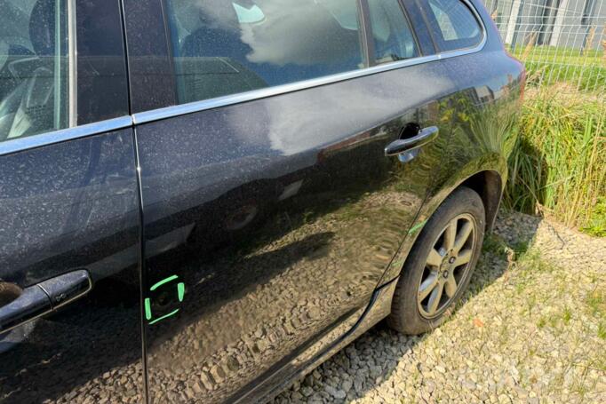 Volvo V60 1 generation wagon