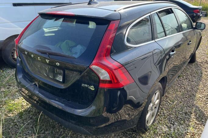 Volvo V60 1 generation wagon