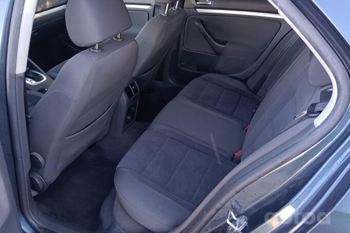 Volkswagen Jetta 5 generation Sedan 4-doors