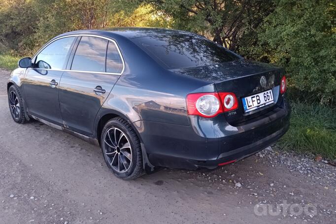 Volkswagen Jetta 5 generation Sedan 4-doors
