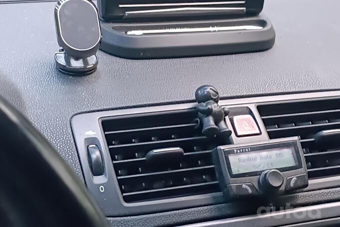Volvo V50 1 generation [restyling]