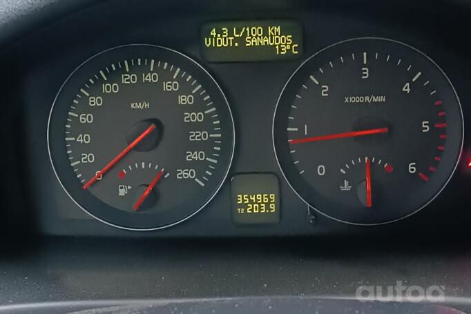 Volvo V50 1 generation [restyling]