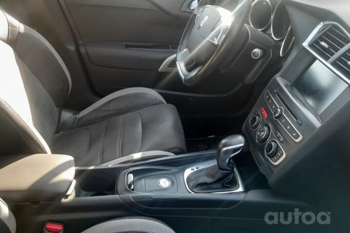 Citroen DS4 1 generation Hatchback