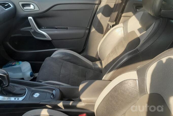 Citroen DS4 1 generation Hatchback
