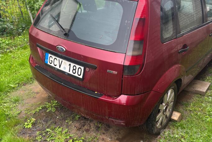 Ford Fiesta 5 generation Hatchback 5-doors