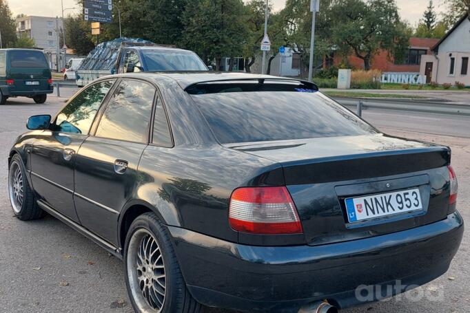 Audi A4 B5 [restyling] Sedan